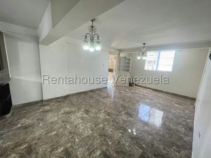 Apartamento (1 Nivel) en Venta en Avenida Libertador, Lara - 8