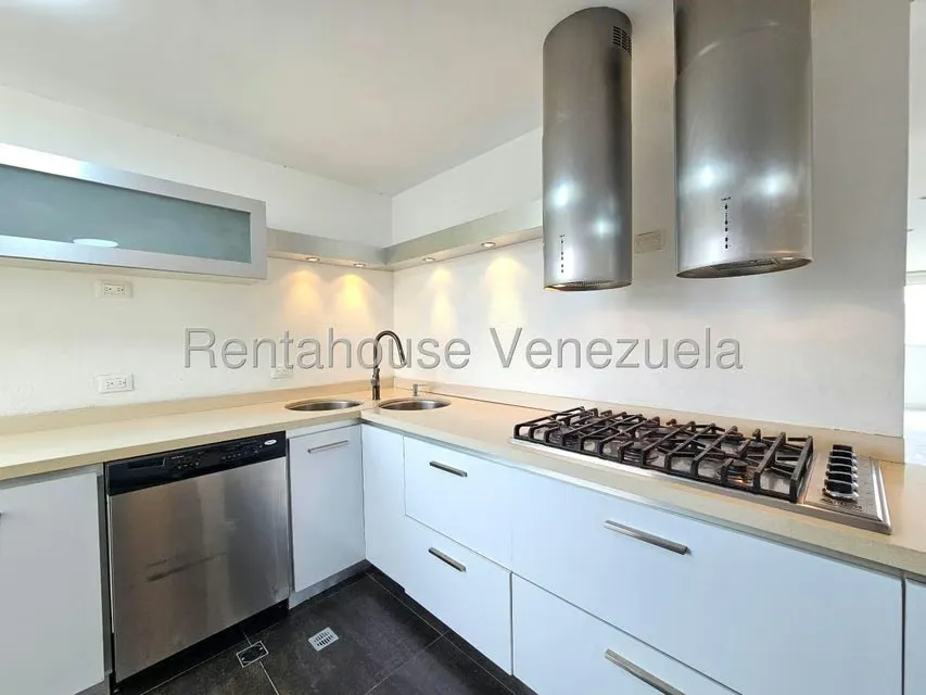 Apartamento (Duplex) en Venta en Los Naranjos del Cafetal, Distrito Metropolitano - 17