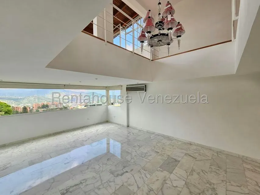 Apartamento (Duplex) en Venta en Los Naranjos del Cafetal, Distrito Metropolitano - 5