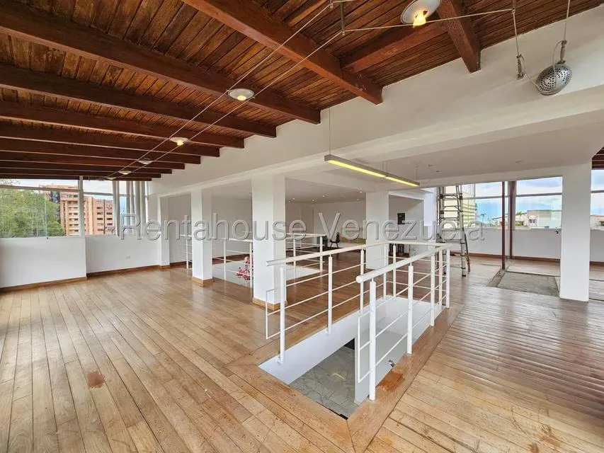 Apartamento (Duplex) en Venta en Los Naranjos del Cafetal, Distrito Metropolitano - 42