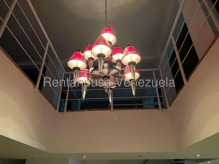 Apartamento (Duplex) en Venta en Los Naranjos del Cafetal, Distrito Metropolitano - 10