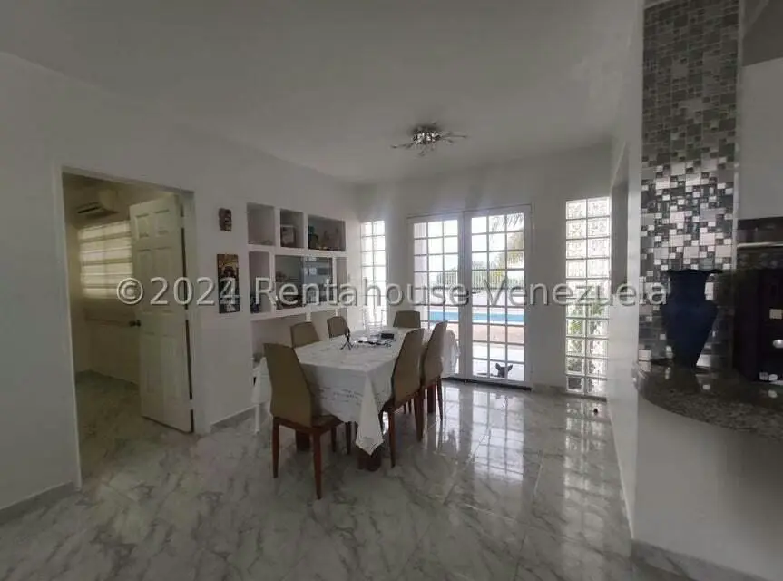 Casa (Duplex) en Venta en Pampatar, Nueva Esparta - 9
