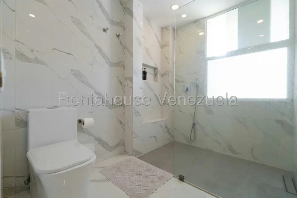 Apartamento (1 Nivel) en Venta en Sebucan, Distrito Metropolitano - 24