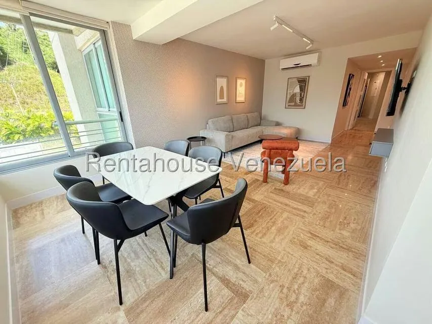 Apartamento (1 Nivel) en Alquiler en Lomas de Las Mercedes, Distrito Metropolitano - 7