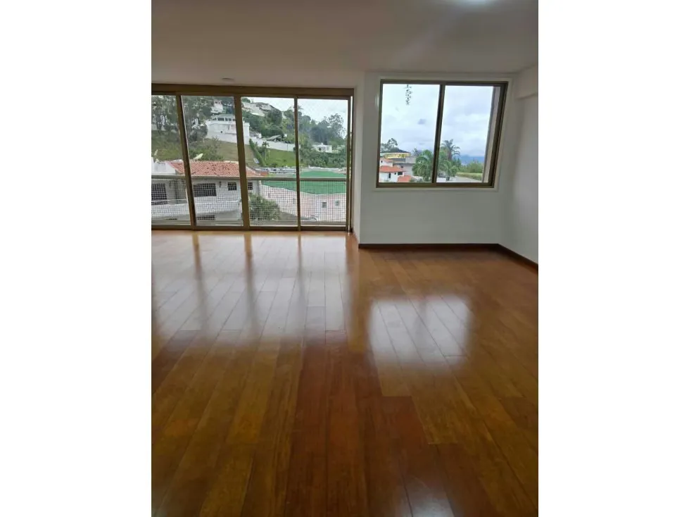 Apartamento en los Naranjos del Cafetal En Venta 148m2 - 3