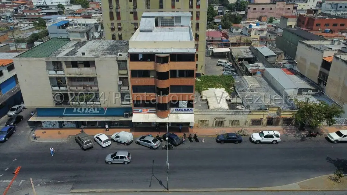 Edificio en Venta en Centro, Lara