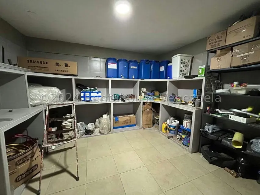 Edificio en Venta en Centro, Lara - 30