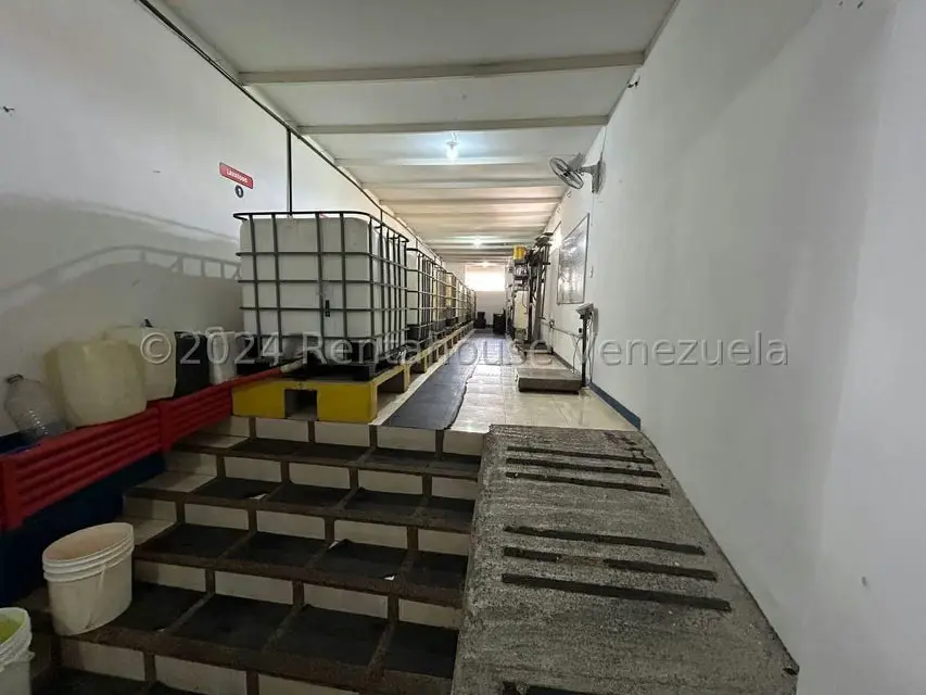 Edificio en Venta en Centro, Lara - 31