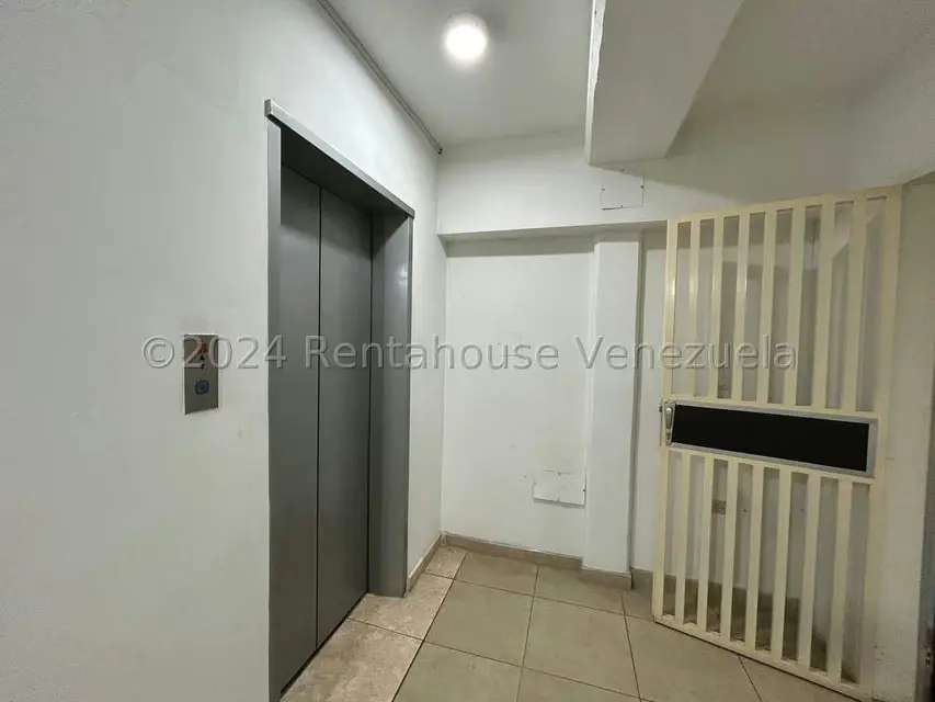 Edificio en Venta en Centro, Lara - 4
