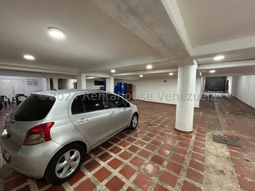 Edificio en Venta en Centro, Lara - 47