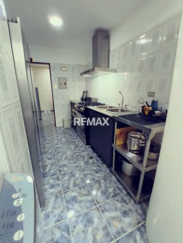 VENTA DE APARTAMENTO EDIF HOLIDAY PALACE I PISO BAJO - 14
