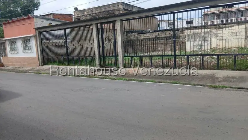 Terreno (Comercial) en Venta en Tucacas, Falcon