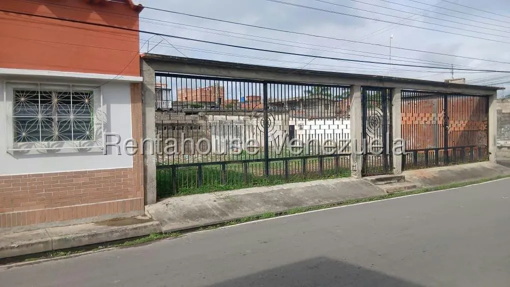 Terreno (Comercial) en Venta en Tucacas, Falcon - 2