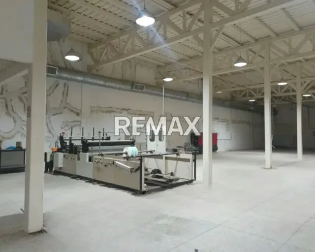 VENTA GALPON CORPORATIVO PREMIUM: 3 PISOS, ASCENSOR INDUSTRIAL, OFICINAS DE LUJO Y CAPACIDAD PARA ENTRADA DE CONTENEDORES Y TERMOKING - 18