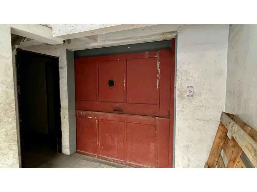 En Venta Galpon Edificio Industrial en San Martin. Libertador Caracas - 13