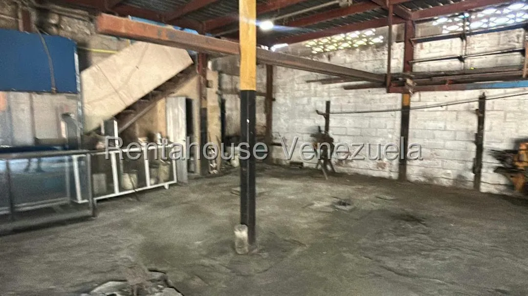 Local Comercial en Alquiler en Zona Oeste, Lara - 5