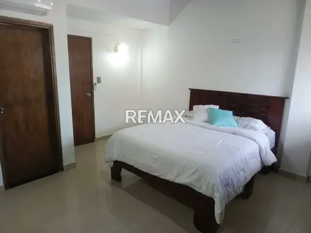 TH CON POTENCIAL, MODERNO CON EXCELENTE UBICACION EN UNA DE LAS MEJORES ZONAS DE LA ISLA DE MARGARITA 123M2 - 12