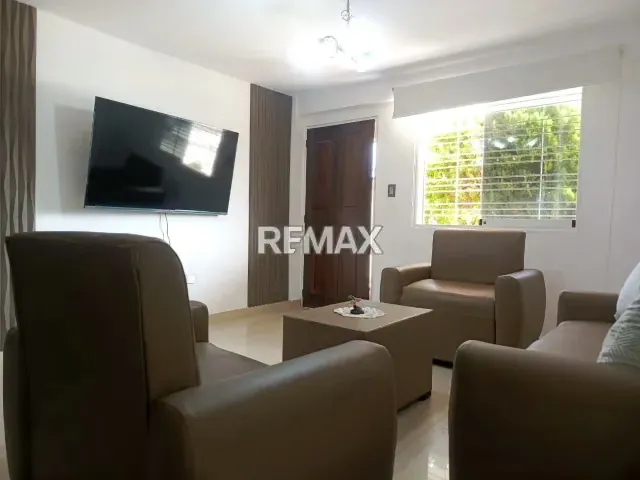 TH CON POTENCIAL, MODERNO CON EXCELENTE UBICACION EN UNA DE LAS MEJORES ZONAS DE LA ISLA DE MARGARITA 123M2 - 10