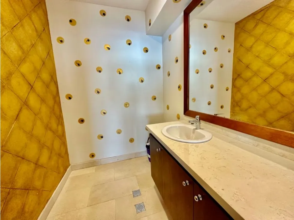 Se vende casa 2.000m2 6h/9B/11p Alto Hatillo - 27