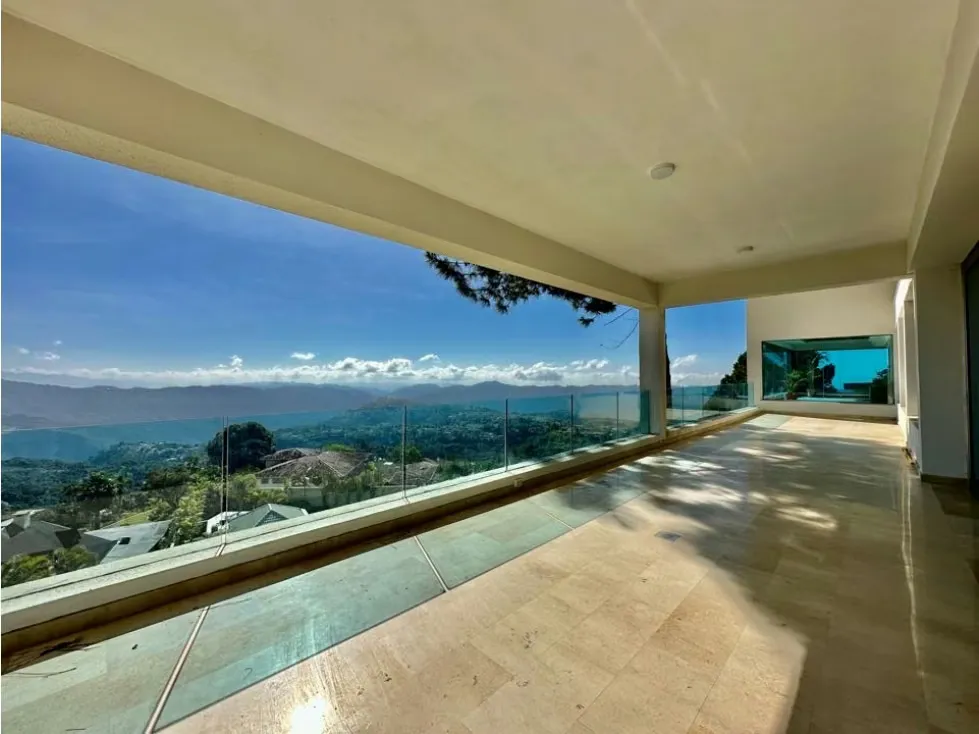 Se vende casa 2.000m2 6h/9B/11p Alto Hatillo - 5