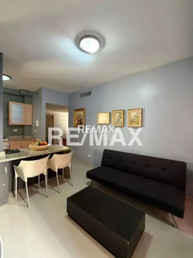 Apartamento en Venta Edificio Res. Parque Santa Lucia - 4
