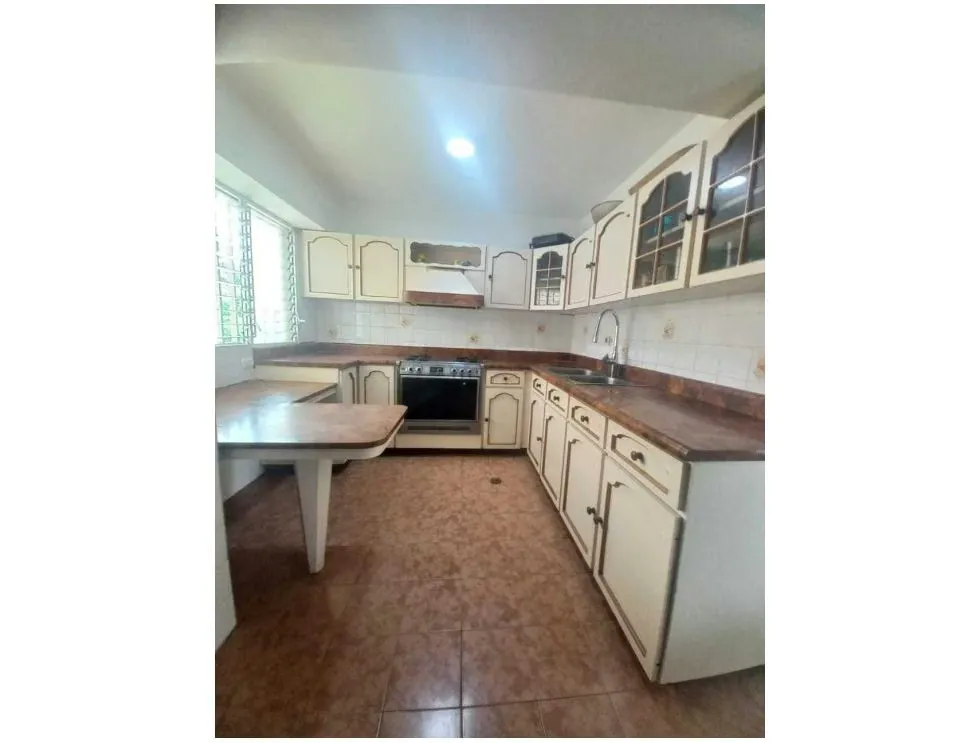 Vendo apartamento 107m2 La Urbina 3410 - 8