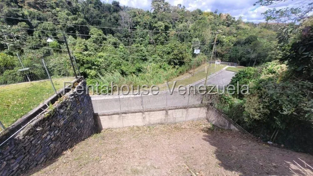 Casa (Duplex) en Venta en Lomas de Monte Claro, Distrito Metropolitano - 23