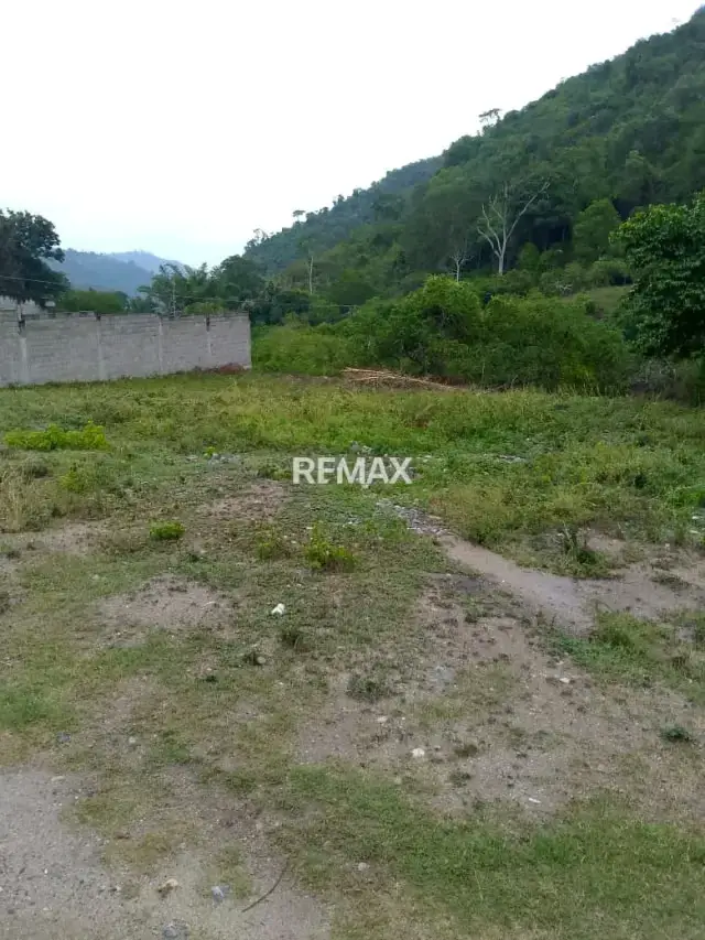 Lote de terreno en venta en el Hatico-Trapiche vía Mendoza Fría,