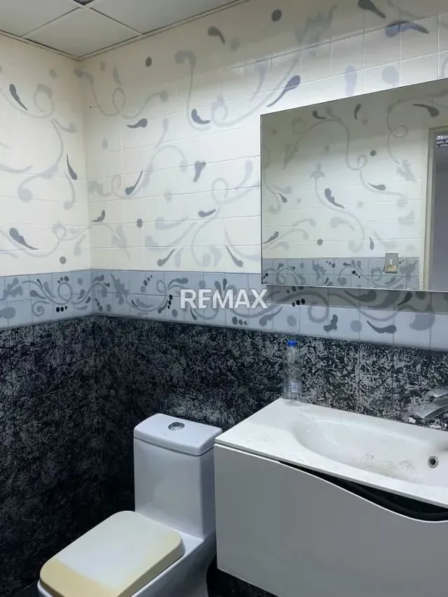 En Venta Local Comercial en el C.C. Paseo las Industrias. (al lado de la Alcaldía de Valencia) - 8