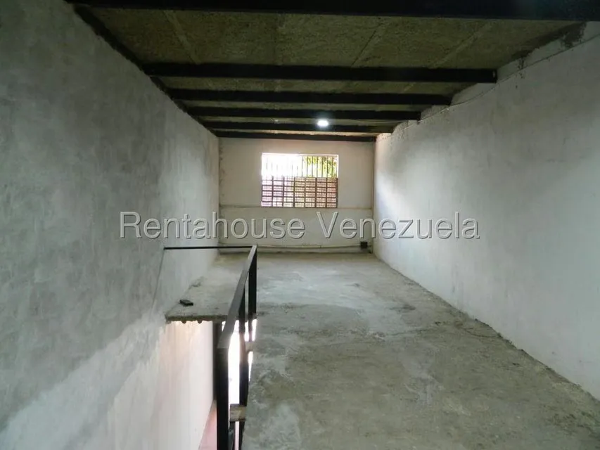 Local Comercial en Alquiler en Los Rosales, Distrito Metropolitano - 8