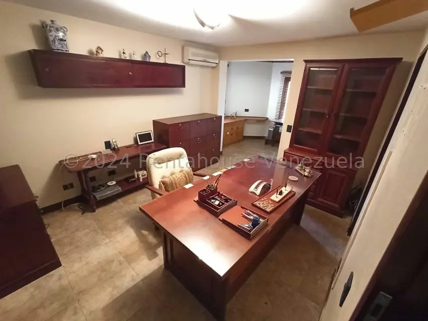 Casa (Multipes Niveles) en Venta en Oripoto, Distrito Metropolitano - 21
