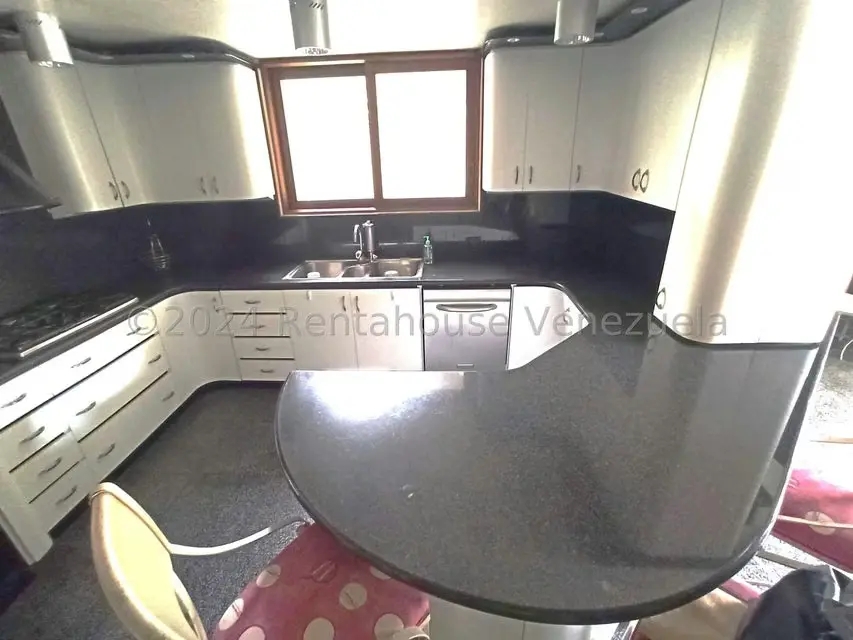 Casa (Multipes Niveles) en Venta en Oripoto, Distrito Metropolitano - 23