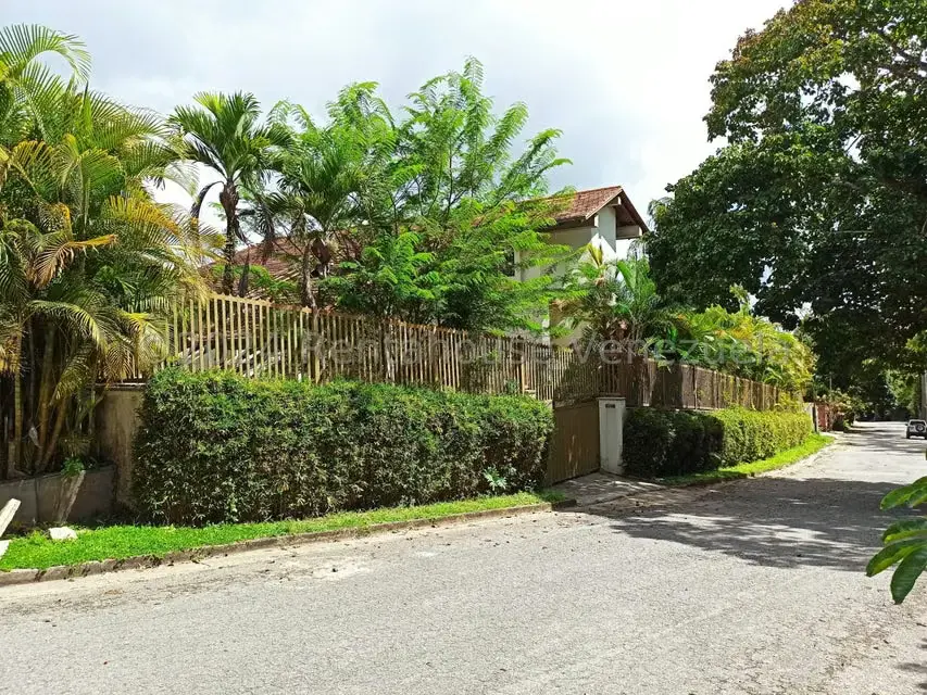 Casa (Multipes Niveles) en Venta en Oripoto, Distrito Metropolitano - 3
