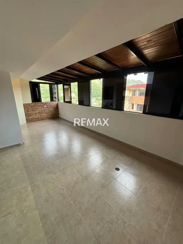 Penthouse Duplex en Venta, Mañongo, Res. Kilinmanjaro - 19
