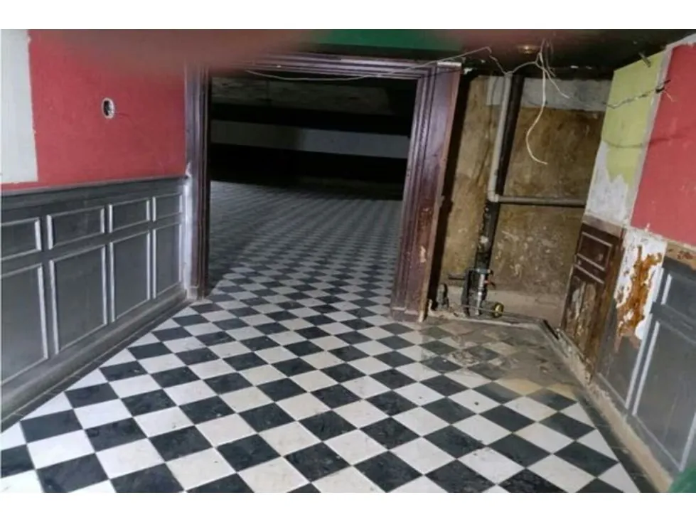 Se Alquila Local de 372 m2 en Centro Comercial Los Chaguaramos - 6