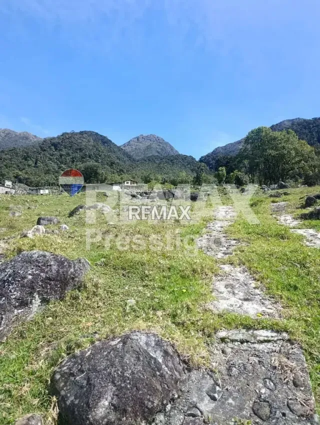 Terreno en Venta - 4