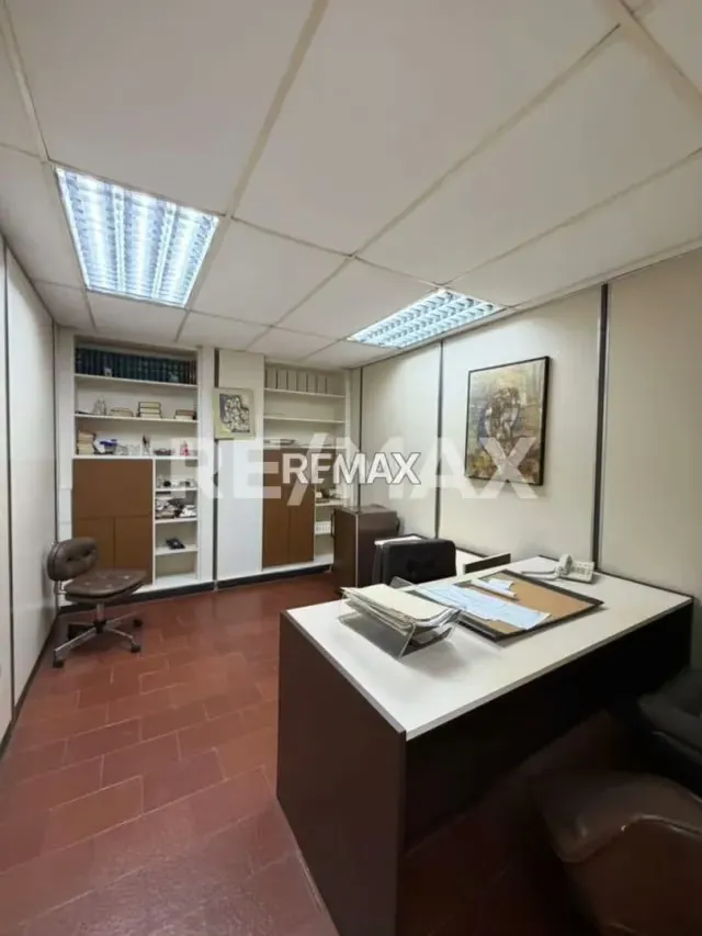 Oficina en Alquiler Torre Socuy - 3