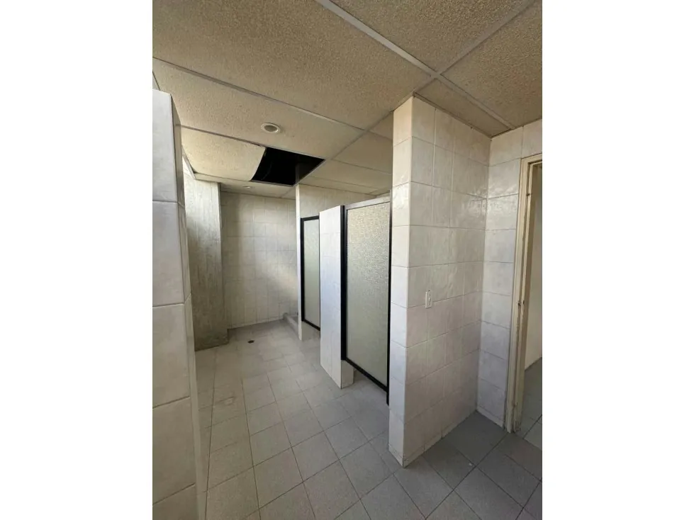 PISO INDUSTRIAL EN ALQUILER 375 M2- URB. BOLEITA - 8