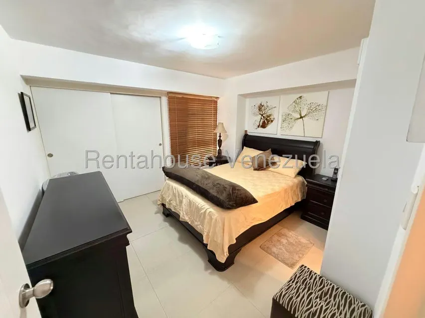 Apartamento (1 Nivel) en Alquiler en Los Naranjos del Cafetal, Distrito Metropolitano - 21