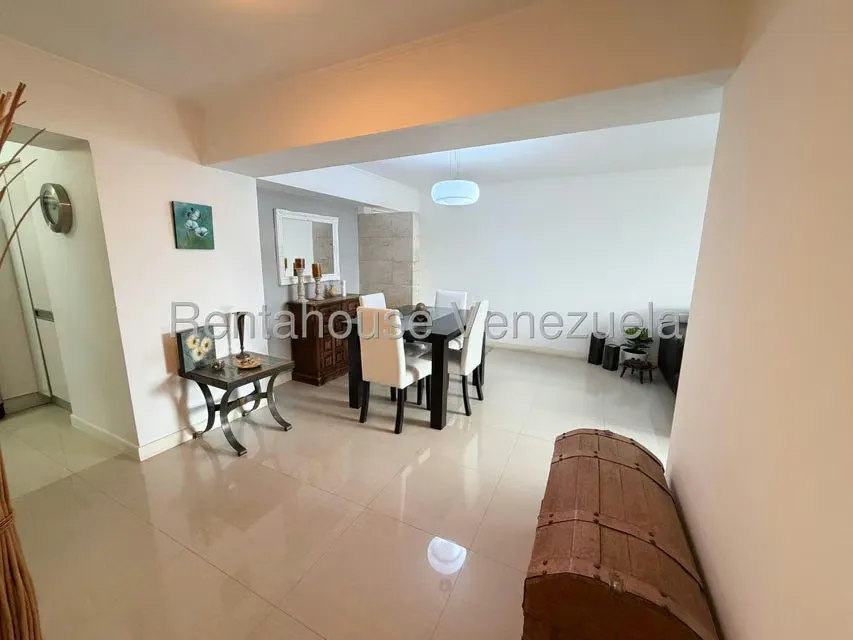 Apartamento (1 Nivel) en Alquiler en Los Naranjos del Cafetal, Distrito Metropolitano - 7