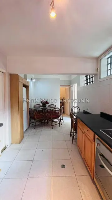 Casa (1 Nivel) en Venta en Lomas de Chuao, Distrito Metropolitano - 15