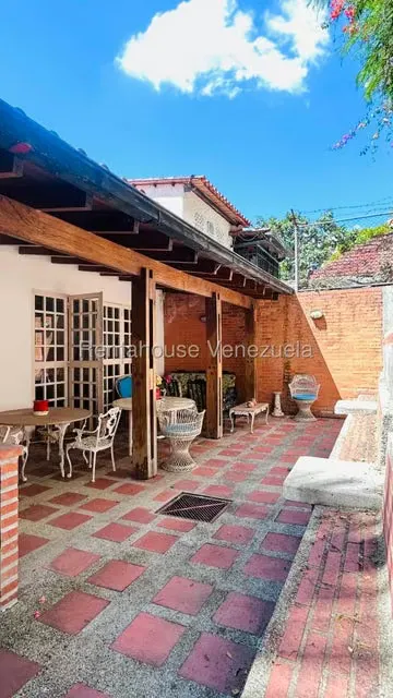 Casa (1 Nivel) en Venta en Lomas de Chuao, Distrito Metropolitano - 22