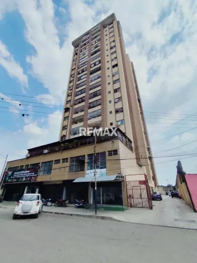 Apartamento Ubicado en Santa Rosa - Residencias Torre Don Miguel - 2