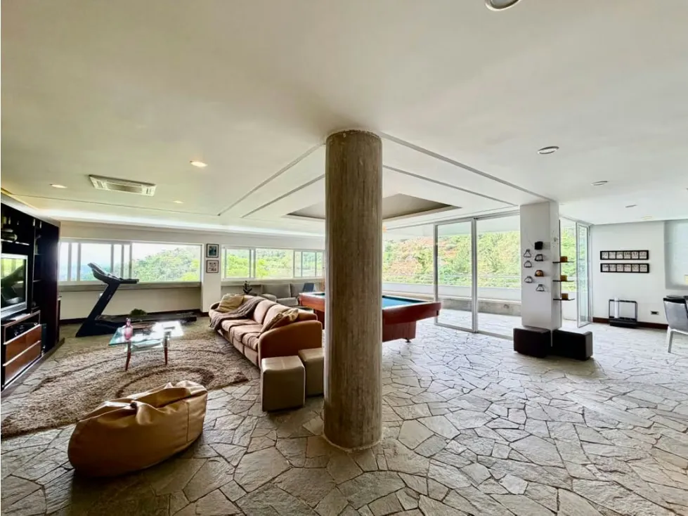 Se vende casa 740m2 + 147m2 jardín 5h+s/4p Alto Hatillo - 21