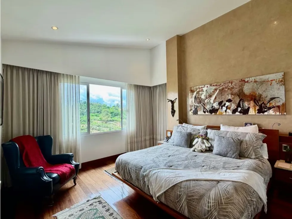 Se vende casa 740m2 + 147m2 jardín 5h+s/4p Alto Hatillo - 35