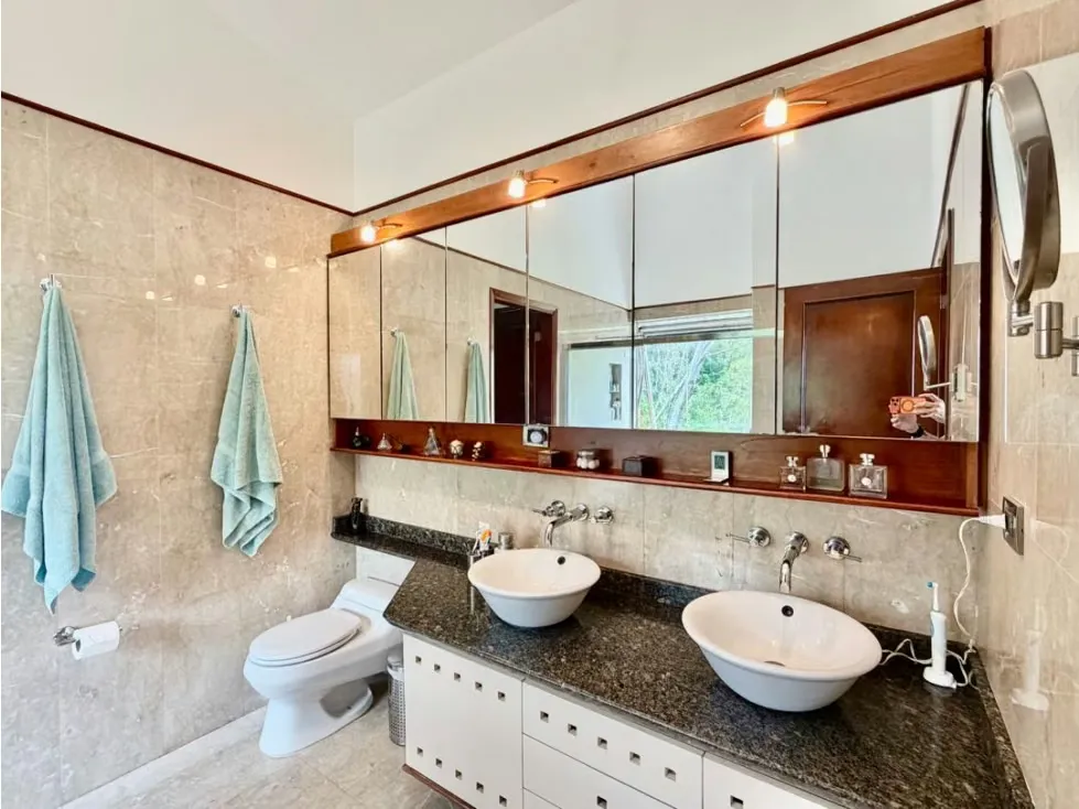 Se vende casa 740m2 + 147m2 jardín 5h+s/4p Alto Hatillo - 36
