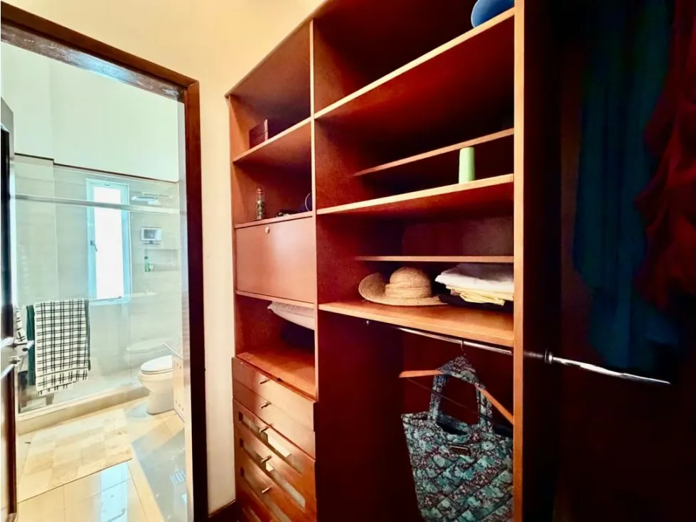 Se vende casa 740m2 + 147m2 jardín 5h+s/4p Alto Hatillo - 47