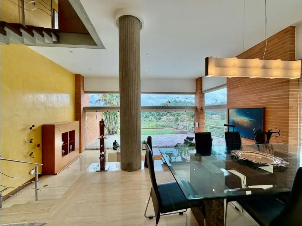 Se vende casa 740m2 + 147m2 jardín 5h+s/4p Alto Hatillo - 6