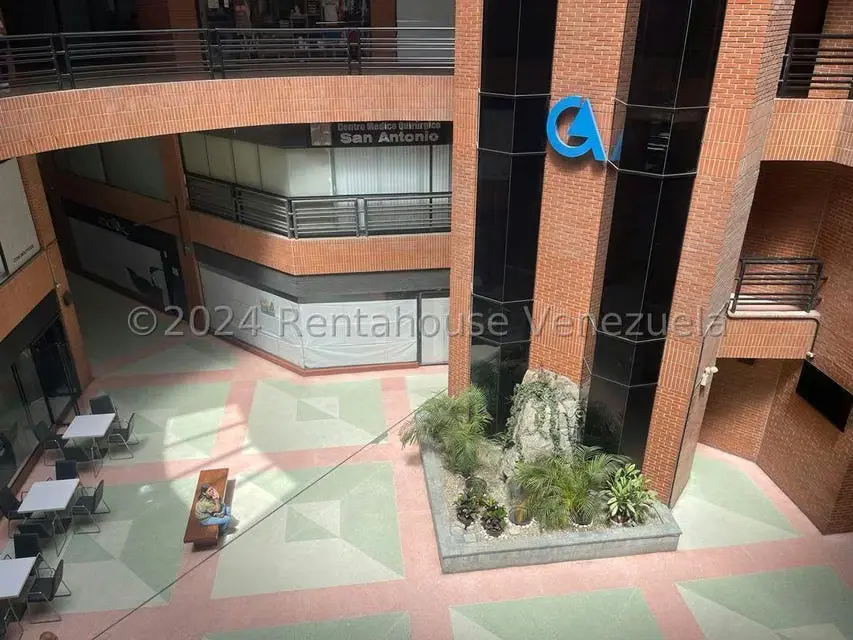 Local Comercial en Venta en Las Salias, Miranda