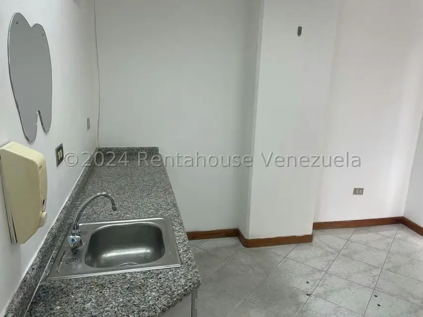 Local Comercial en Venta en Las Salias, Miranda - 16